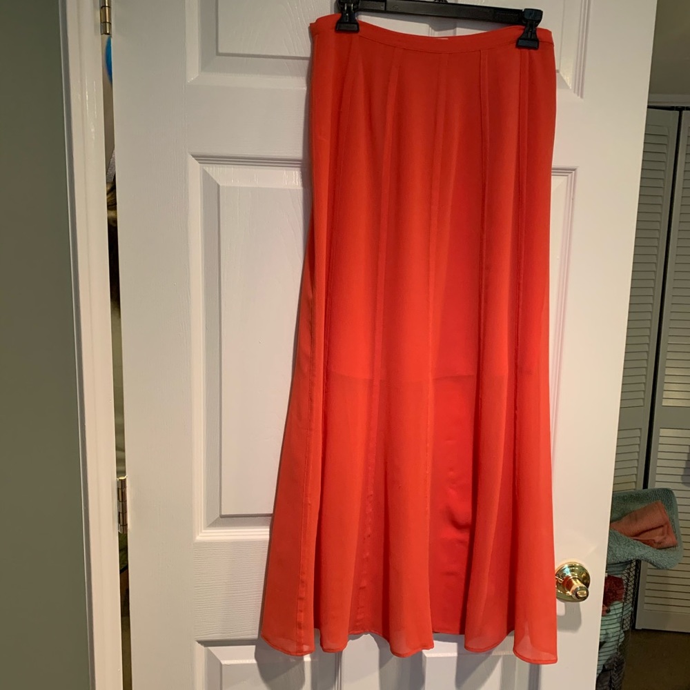 Hinge Maxi Skirt